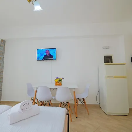 Azul 아파트 Sarandë