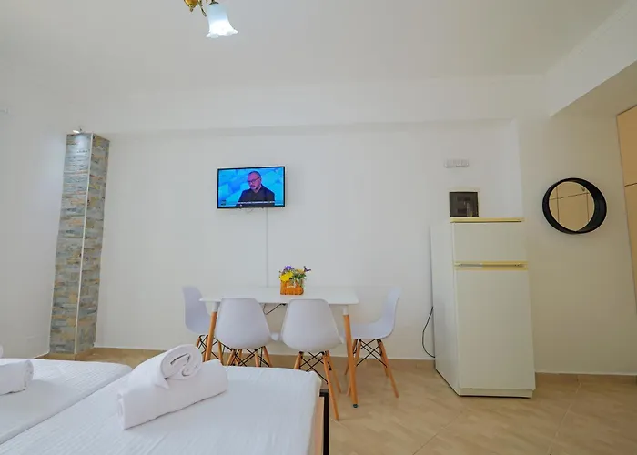 Azul Apartment Sarande